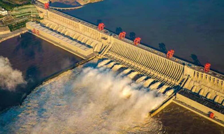 चीन-का-‘वॉटर-बम’:-क्या-नया-बांध-भारत-के-लिए-खतरे-की-घंटी-है?
