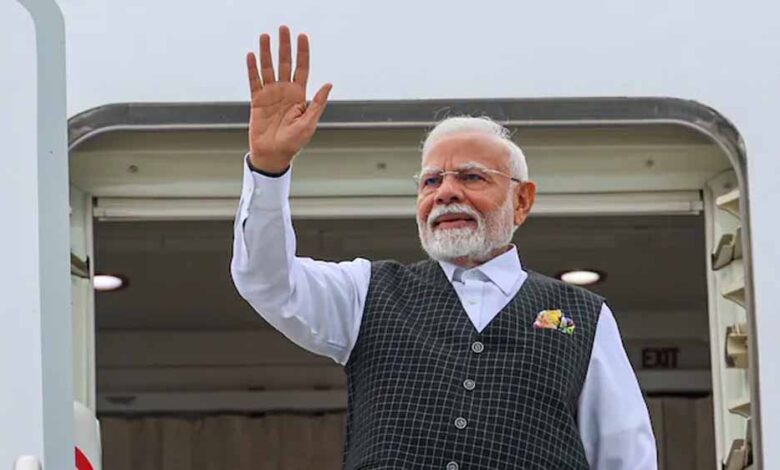 यूके-से-मालदीव-तक:-पीएम-मोदी-का-कूटनीतिक-मिशन,-क्षेत्रीय-और-वैश्विक-सहयोग-पर-जोर