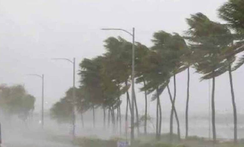 फिलीपींस-में-‘को-मे’-तूफान-की-तबाही:-25-की-मौत,-लाखों-विस्थापित