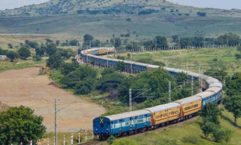 श्रद्धालुओं-के-लिए-राहत-भरी-खबर:-रेल-ने-जबलपुर-श्रीमाता-वैष्णो-देवी-कटरा-के-मध्य-दो-फेरे-के-लिए-ट्रेन-चलाने-का-निर्णय