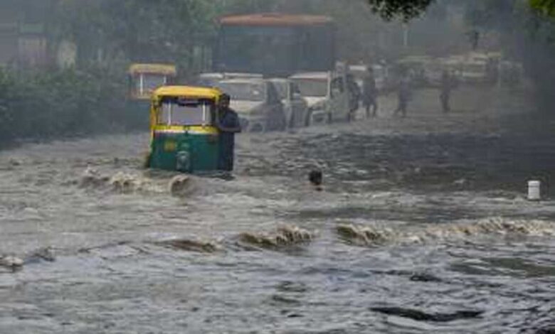 छत्तीसगढ़-और-केरल-में-मूसलधार-बारिश-का-कहर,-जनजीवन-प्रभावित