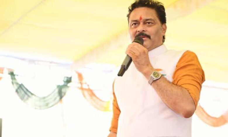 1111-एकड़-जमीन-सौदे-में-फंसे-विधायक-संजय-पाठक,-बैगा-आदिवासियों-की-जमीन-पर-विवाद