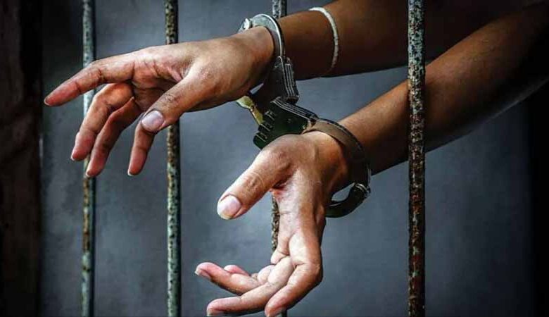 गांजा तस्करी करते महिला समेत तीन गिरफ्तार , कोर्ट ने सुनाई 5-5 साल की सजा