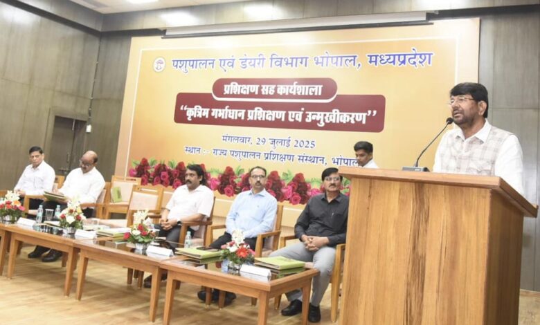 देश-की-आर्थिक-उन्नति-में-दुग्ध-उत्पादन-का-महत्वपूर्ण-योगदान:-पशुपालन-राज्य-मंत्री-पटेल