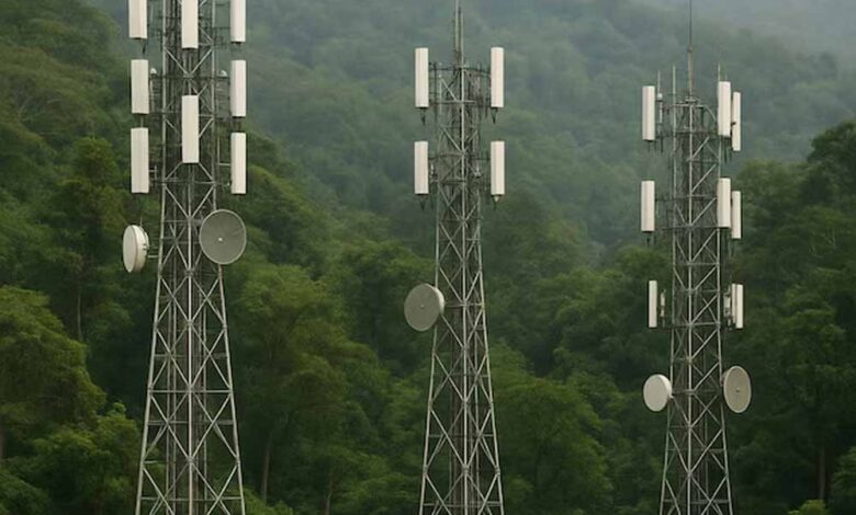 नक्सल-प्रभावित-इलाकों-में-पहुंचा-4g-नेटवर्क,-सुरक्षा-बलों-की-निगरानी-में-31-टावर-लगाए-गए