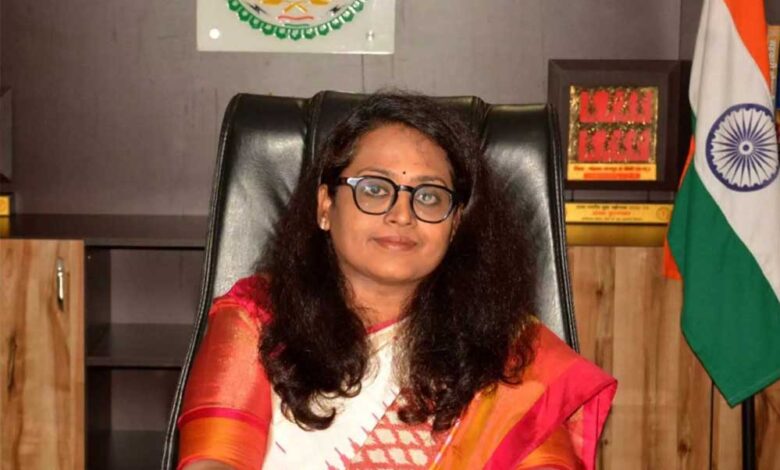 मोहला-:-सुरक्षित-प्रसव-के-लिए-गर्भवती-महिलाओं-की-बनाए-सूची,-सुविधाए-करें-सुनिश्चित-कलेक्टर-श्रीमती-तुलिका-प्रजापति