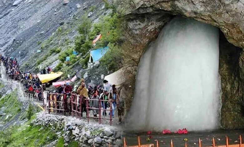 भारी-बारिश-से-अमरनाथ-यात्रा-ठप,-18-जुलाई-से-दोबारा-शुरू-होने-की-संभावना