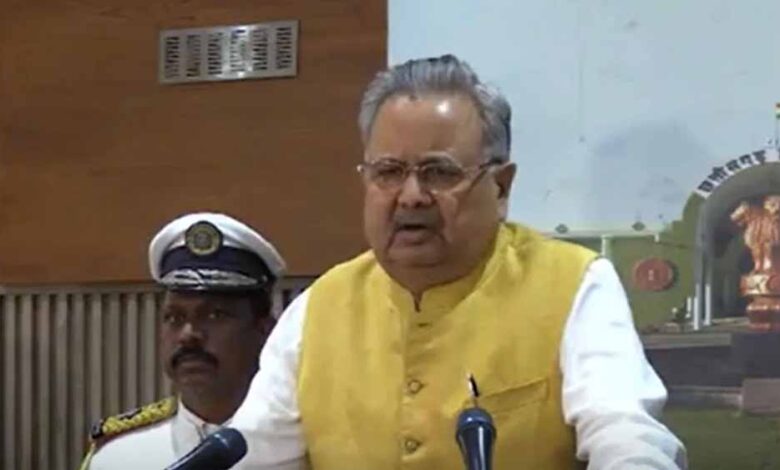 विधानसभा-में-हंगामा:-विपक्षी-व्यवहार-पर-स्पीकर-नाराज,-डॉ.-रमन-बोले-तोड़-दी-25-साल-की-परंपरा