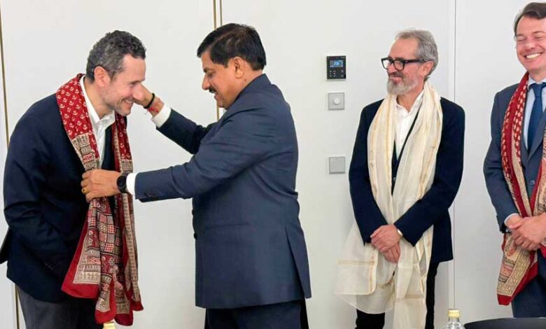 मध्यप्रदेश-बनेगा-वैश्विक-वस्त्र-विनिर्माण-का-नया-केंद्र-:-मुख्यमंत्री-डॉ.-यादव