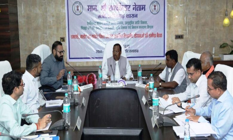 जैविक-कृषि,-कोदो-कुटकी-और-उन्नत-खेती-के-लिए-किसानों-को-करें-जागरूक-–-रामविचार-नेताम