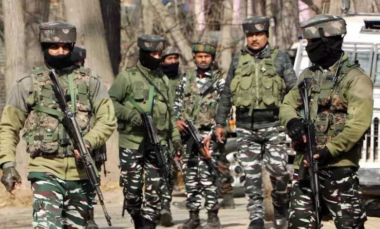 जम्मू-कश्मीर-के-कुलगाम-में-सुरक्षा-बलों-की-बड़ी-कामयाबी,-एक-आतंकी-मुठभेड़-में-ढेर