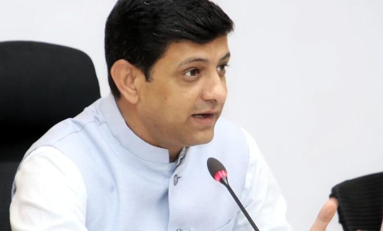 अनवर-कादरी-का-पार्षद-पद-शहरहित-में-नहीं:-महापौर,-एमआईसी-ने-हटाने-का-प्रस्ताव-पारित-किया