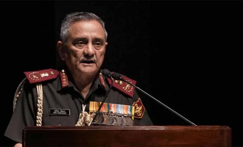 सीडीएस जनरल अनिल चौहान का अलर्ट: पाक हमले की आशंका, सेना 24×7 रहे सतर्क