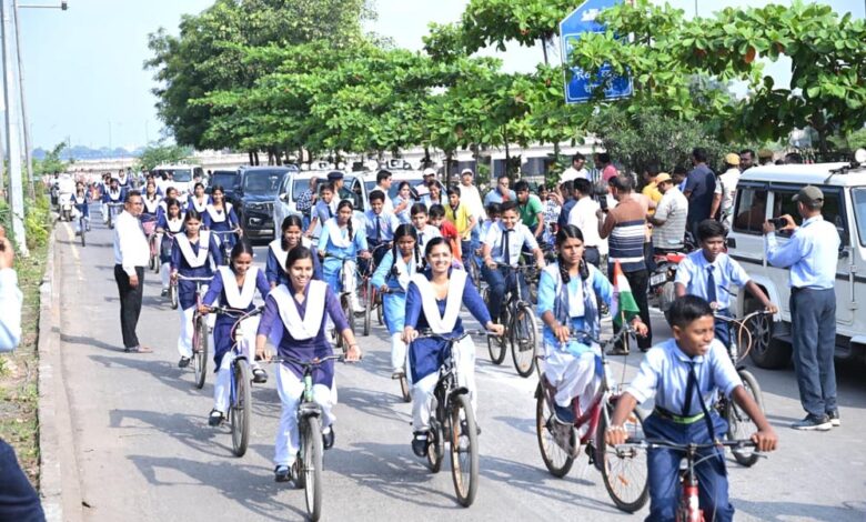 हर-घर-तिरंगा-अभियान-के-तहत-तिरंगा-साइकिल-रैली-का-भव्य-आयोजन