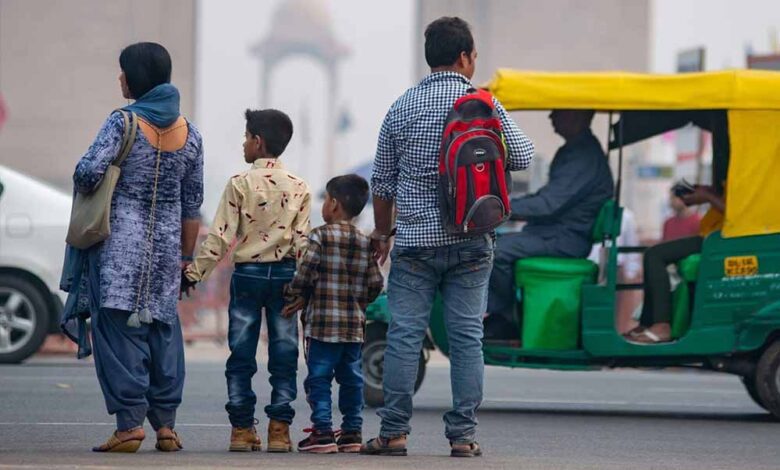 इकोनॉमी-पर-संकट-के-बादल:-मिडिल-क्लास-की-जेब-खाली-होने-की-चेतावनी