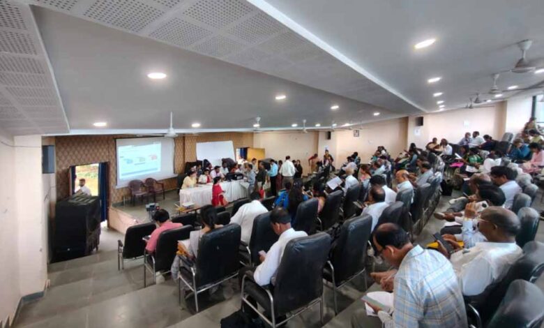 रायपुर-:-मुख्यमंत्री-विष्णुदेव-साय-के-नेतृत्व-में-शिक्षा-विभाग-की-पारदर्शी-पहल:-पदोन्नत-प्राचार्यों-की-ऑनलाइन-काउंसिलिंग-प्रारम्भ