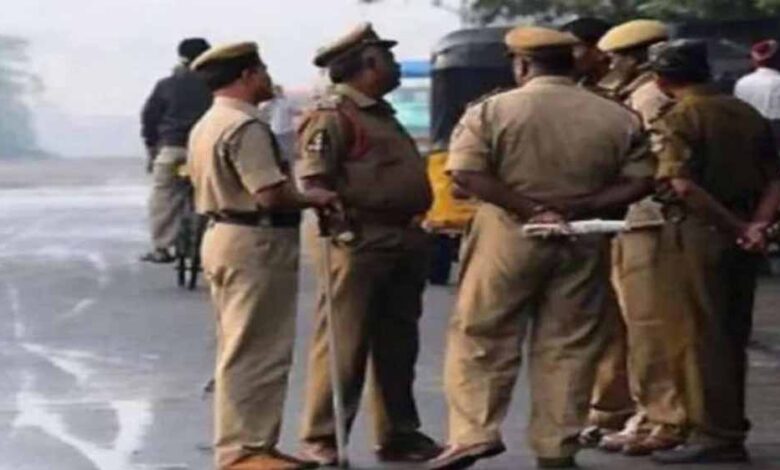 क्रिकेट खेलते-खेलते गैंग बनाकर करते थे चोरी, दिन में रेकी और रात में वार, चार गिरफ्तार