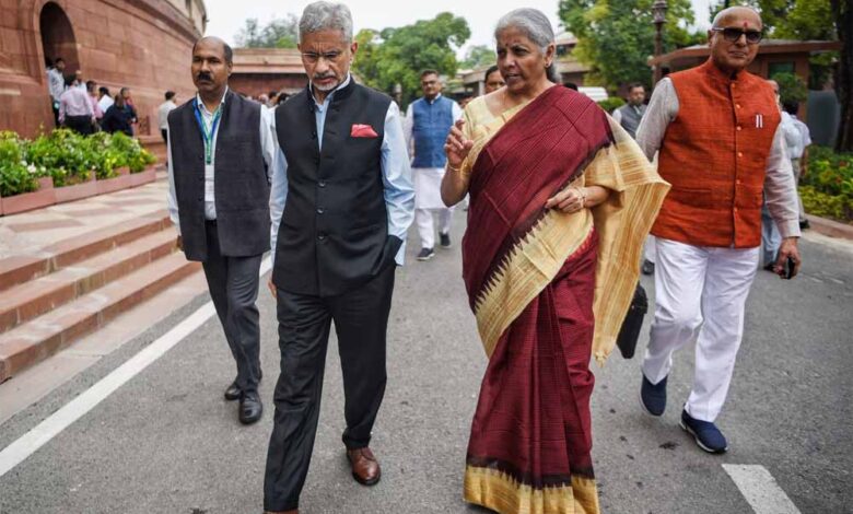 मोदी-सरकार-के-फैसले-पर-rss-से-जुड़े-किसान-संगठन-का-ऐतराज,-वापस-लेने-की-रखी-मांग