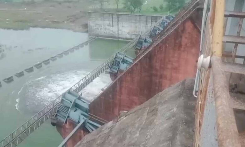 उज्जैन-के-गंभीर-डैम-में-भरा-पानी,-एक-गेट-खोलकर-राहत-दी-गई