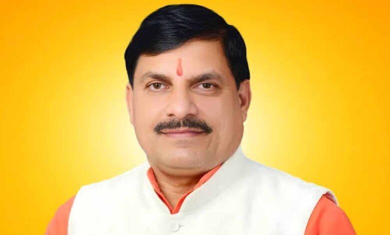 एक-बगिया-माँ-के-नाम-के-तहत-पौध-रोपण-की-जीवित्ता-के-लिये-अधिकारी-करेंगे-मॉनीटरिंग