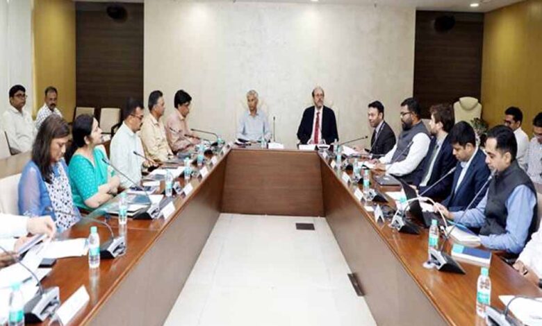 बच्चों-के-स्वास्थ्य-मानकों-के-सुधार-में-हर-घर-जल-की-बड़ी-भूमिका-:-नोबेल-विजेता-प्रो.-क्रेमर