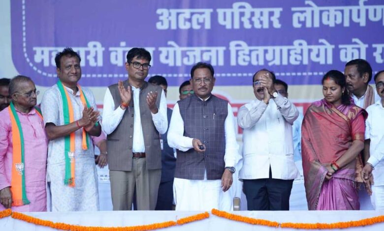 रायपुर-:-महतारी-वंदन-योजना-:-माताओं-बहनों-के-सम्मान-से-ही-छत्तीसगढ़-की-समृद्धि-संभव-–-मुख्यमंत्री-साय