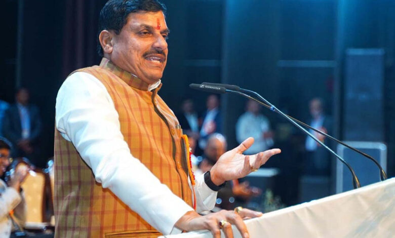 राष्ट्रपति-श्रीमती-द्रौपदी-मुर्मु-ने-गुना-जिले-के-म्याना-रेलवे-स्टेशन-को-ऊर्जा-संरक्षण-के-लिए-किया-सम्मानित