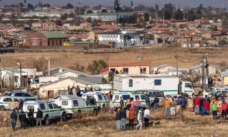 जोहान्सबर्ग-में-ताबड़तोड़-फायरिंग,-सड़क-पर-चलते-लोगों-पर-हमला;-10-की-मौत-से-दहशत