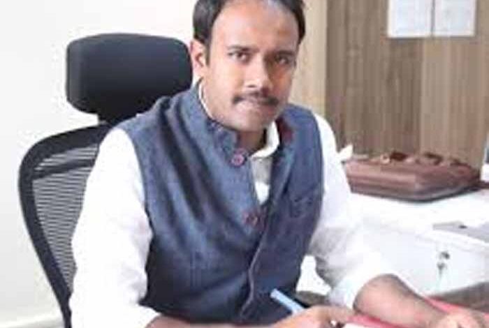 सागर-जिले-में-सभी-जर्जर-स्कूल-एवं-अन्य-भवन-गिराने-की-कार्रवाई-की-जा-रही-है