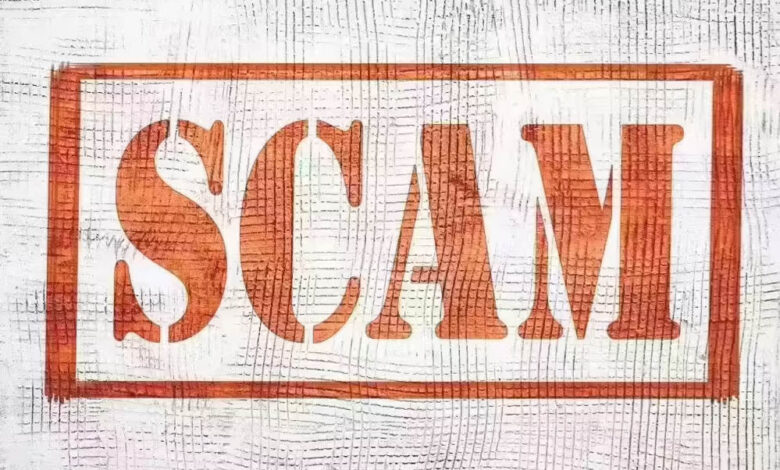 भोपाल-में-डॉक्टरों-की-फर्जी-हाजिरी-का-खेल-खुला,-13-का-वेतन-काटने-के-आदेश,-25-को-नोटिस