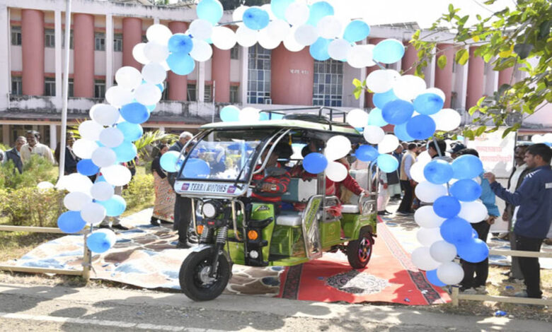 iit-मॉडल-पर-विकसित-हो-रहा-बरकतउल्ला-विश्वविद्यालय,-ई-रिक्शा-और-साइकिल-से-बदलेगी-कैंपस-की-तस्वीर