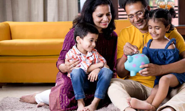 बेटियों-के-लिए-50,000-रुपये-की-सरकारी-योजना:-कौन-ले-सकता-है-लाभ,-क्या-हैं-शर्तें?