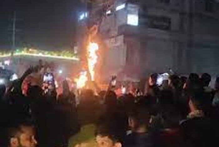 हिंसा-की-भयावह-रात:-दीपू-दास-के-साथी-ने-सुनाई-भीड़-की-बर्बरता-की-पूरी-कहानी