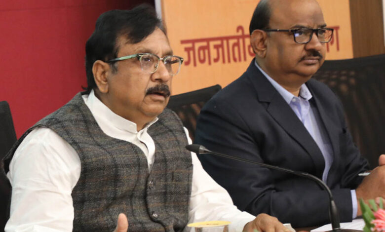 प्रत्येक-जनजातीय-विकासखण्ड-में-खुलेगा-सांदीपनि-विद्यालय-–-डॉ.-कुंवर-विजय-शाह