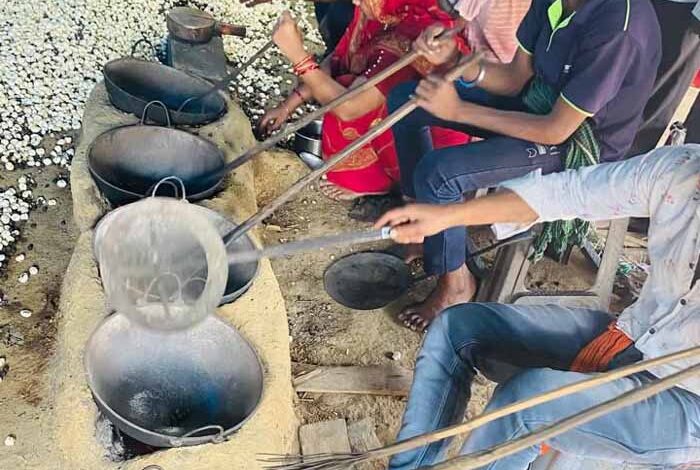 मखाना-खेती-से-बदलेगी-धमतरी-की-ग्रामीण-महिलाओं-की-आर्थिक-तस्वीर