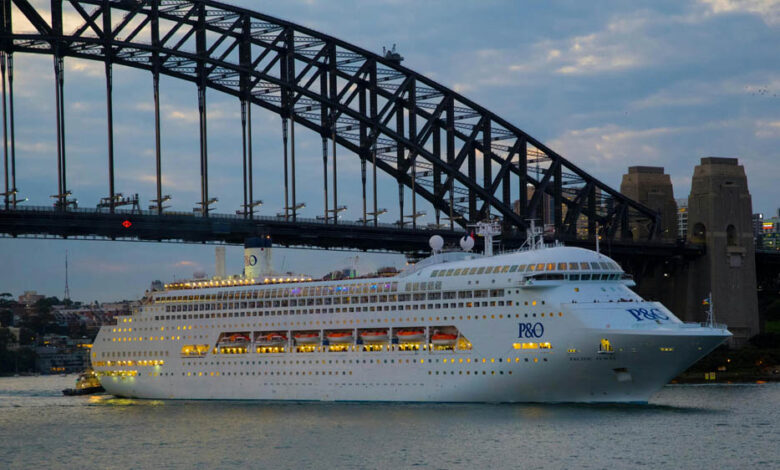 अनोखा-क्रूज:-1.5-लाख-रुपये-में-11-दिन-की-ट्रिप,-जहां-जाने-की-पहली-शर्त-है-कपड़े-न-पहनना!