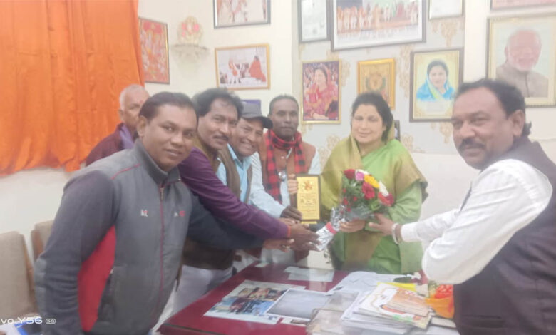 मंत्री-गौर-ने-बंशकार-समाज-को-भवन-के-लिए-25-लाख-की-राशि-दी,-महर्षि-गुरु-गोकुलदास-जी-महाराज-का-जन्म-उत्सव-मनाया