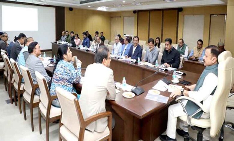 स्कूलों-के-सभी-निर्माण-कार्य-समय-सीमा-में-हों-पूरे-:-मंत्री-सिंह