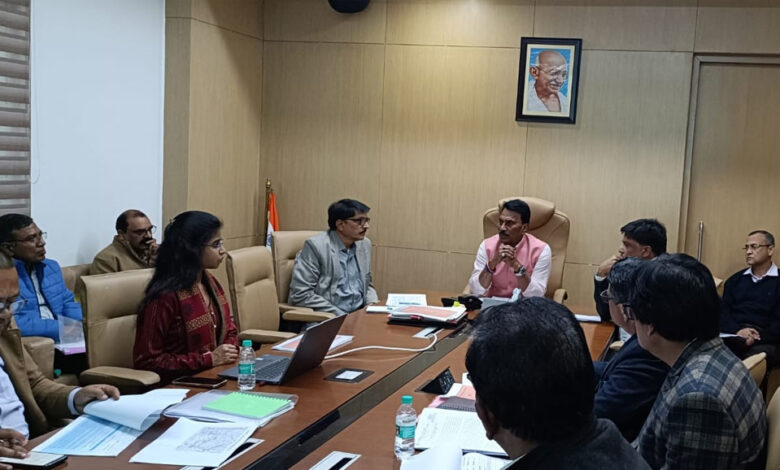 निर्माणाधीन-सिंचाई-परियोजनाओं-का-कार्य-समय-सीमा-में-करें-पूर्ण:-जल-संसाधन-मंत्री-सिलावट