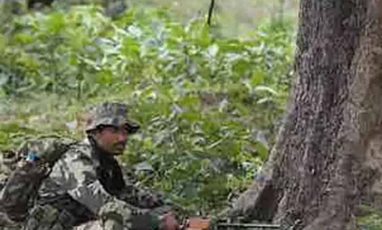 बीजापुर-में-पुलिस-और-नक्सलियों-में-जबरदस्त-मुठभेड़,-2-माओवादी-ढेर