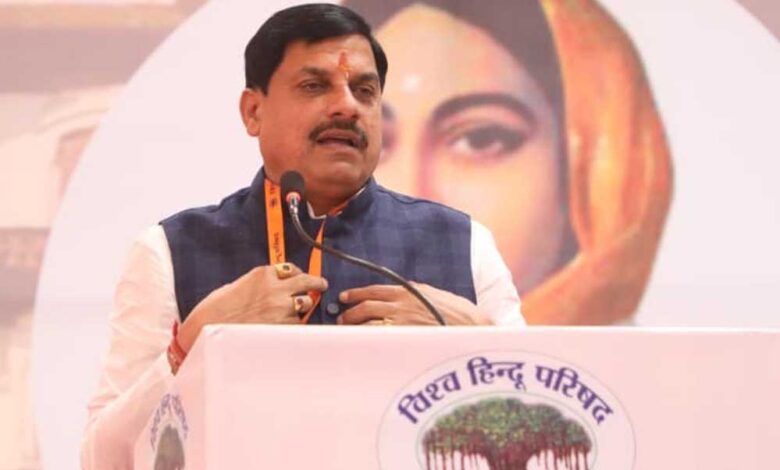 लाड़ली-बहनों-के-लिए-cm-मोहन-का-बड़ा-ऐलान:-बढ़ेगी-राशि,-मिलेगा-रोजगार