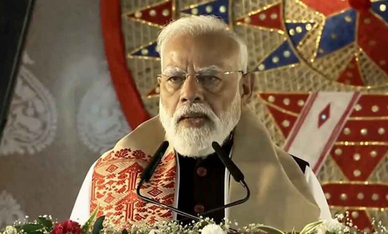 bmc-नतीजों-पर-पीएम-मोदी-का-तंज:-जीत-मुंबई-में,-जश्न-काजीरंगा-में-क्यों?