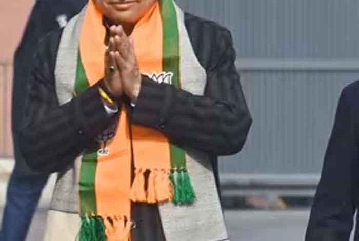 धामी-से-मुलाकात-के-बाद-दिल्ली-में-सक्रिय-हुए-नेता,-उत्तराखंड-की-राजनीति-में-बढ़ी-धड़कनें