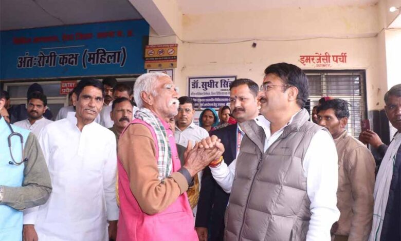 स्वास्थ्य-सेवाओं-का-जायजा-लेने-सिविल-अस्पताल-मैहर-पहुंचे-राज्य-मंत्री-पटेल