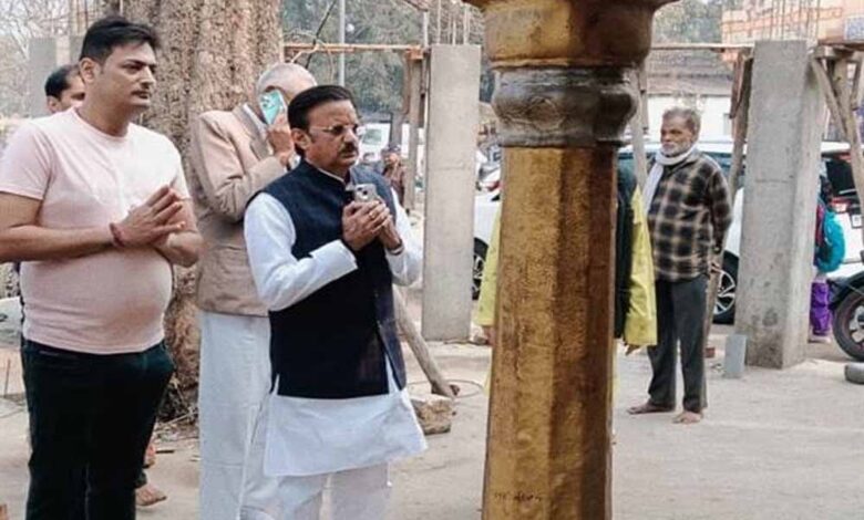 मनकामेश्वर-मंदिर-सौंदर्यीकरण-कार्य-का-उप-मुख्यमंत्री-शुक्ल-ने-किया-निरीक्षण