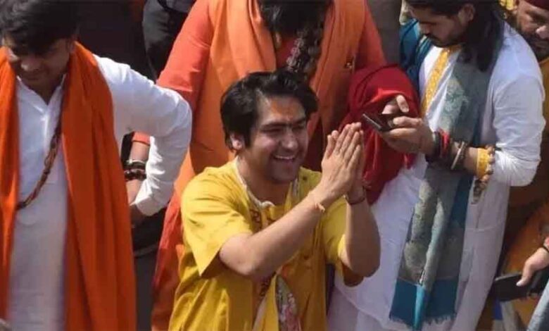 ugc-नियम-विवाद:-बागेश्वर-महाराज-ने-bjp-सरकार-को-लगाई-चेतावनी,-लगाया-बड़ा-आरोप