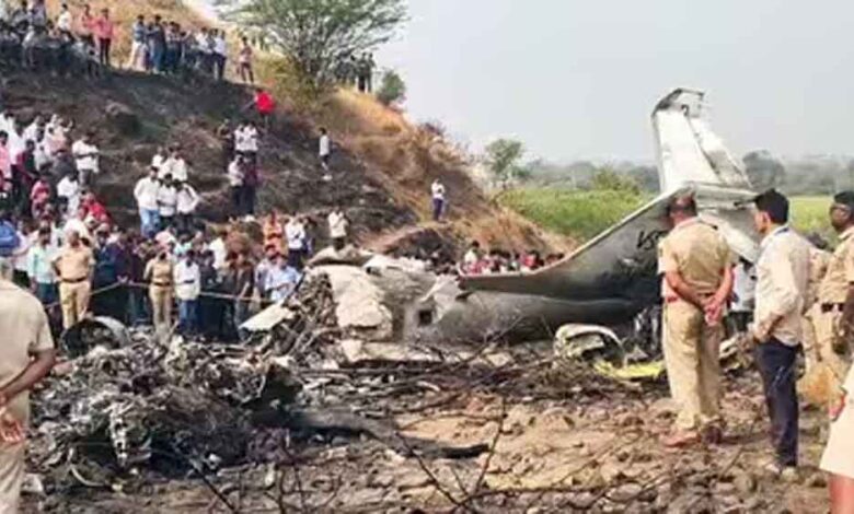 अजित-पवार-के-प्लेन-क्रैश-से-पहले-पायलट-ने-बताई-डरावनी-सच्चाई,-कहा-‘रनवे-दिखाई-नहीं-दे-रहा’