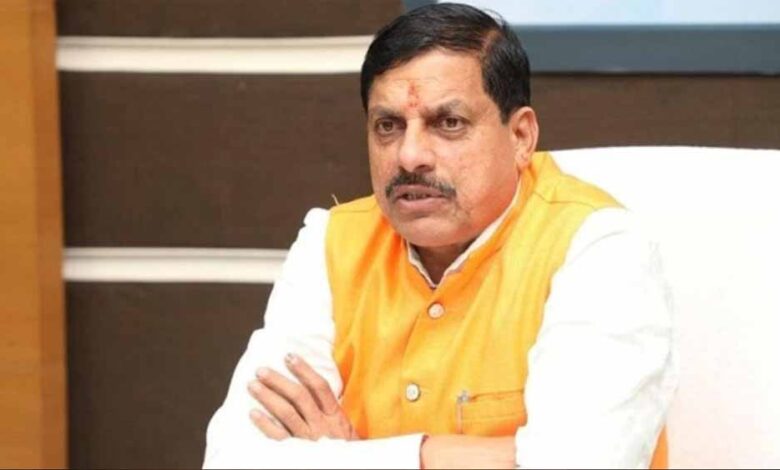 प्रदेश-में-ओला-पाला-से-प्रभावित-फसलों-का-सर्वे-कर-किसानों-को-तत्काल-उपलब्ध-कराई-जाए-सहायता-राशि-:-मुख्यमंत्री-डॉ.-यादव