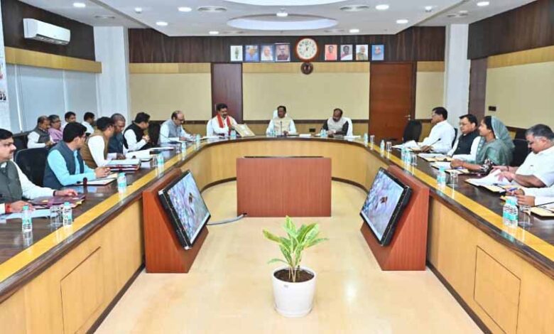 महानदी-भवन-में-सीएम-विष्णु-देव-साय-की-कैबिनेट-बैठक,-लिए-गए-कई-महत्वपूर्ण-निर्णय