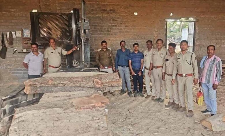 सक्ती-वन-परिक्षेत्र-एवं-उड़नदस्ता-की-संयुक्त-कार्रवाई